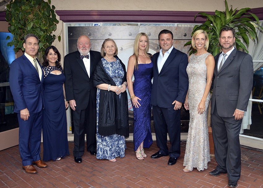 Co-Chairs David and Robin Shapiro, John Beam and Alexandra Jupin, Kristy and Tom Cail and Leslie and Alan Jones