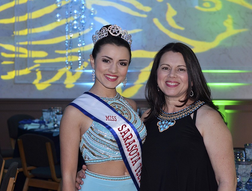 Lucelia Nelles and Anita Flores