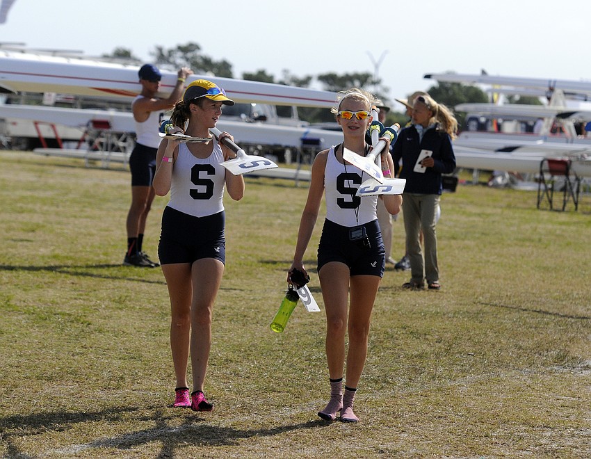 Sarasota Crew's Nona Dean and Campbell Shaw, both 14, won the Girls Freshman 2x Petite Final.