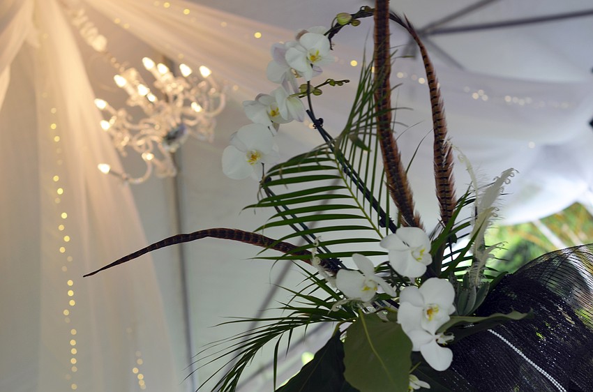 Host Nikki Sedacca created the floral design for the event.