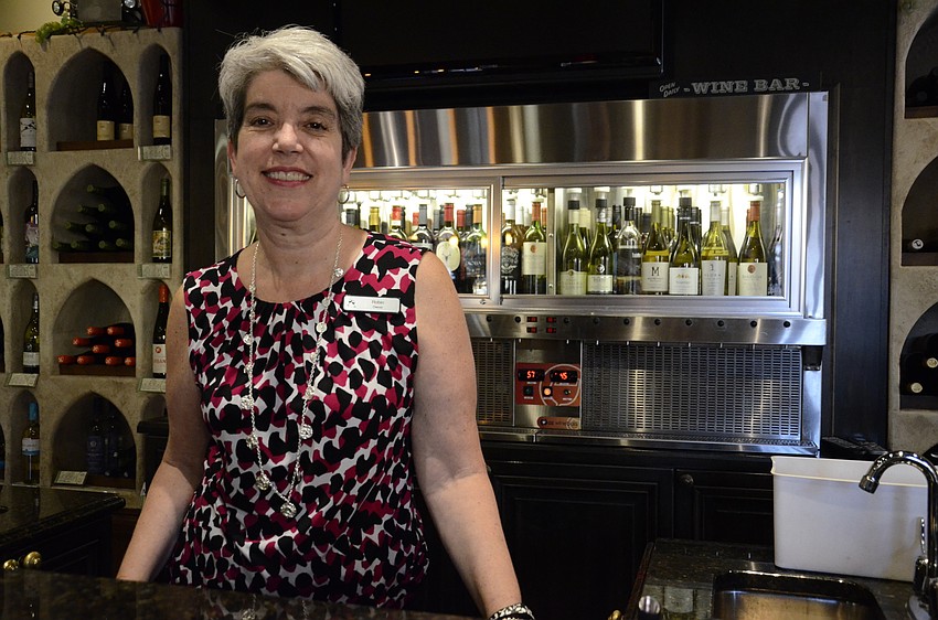 Robin Spagnola, Cheers to Wine