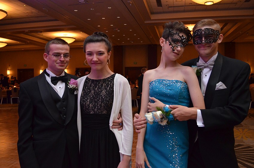 Peter Fischer, Shawna Hahen, Caitlin Fritzsching and Bailey Curtis