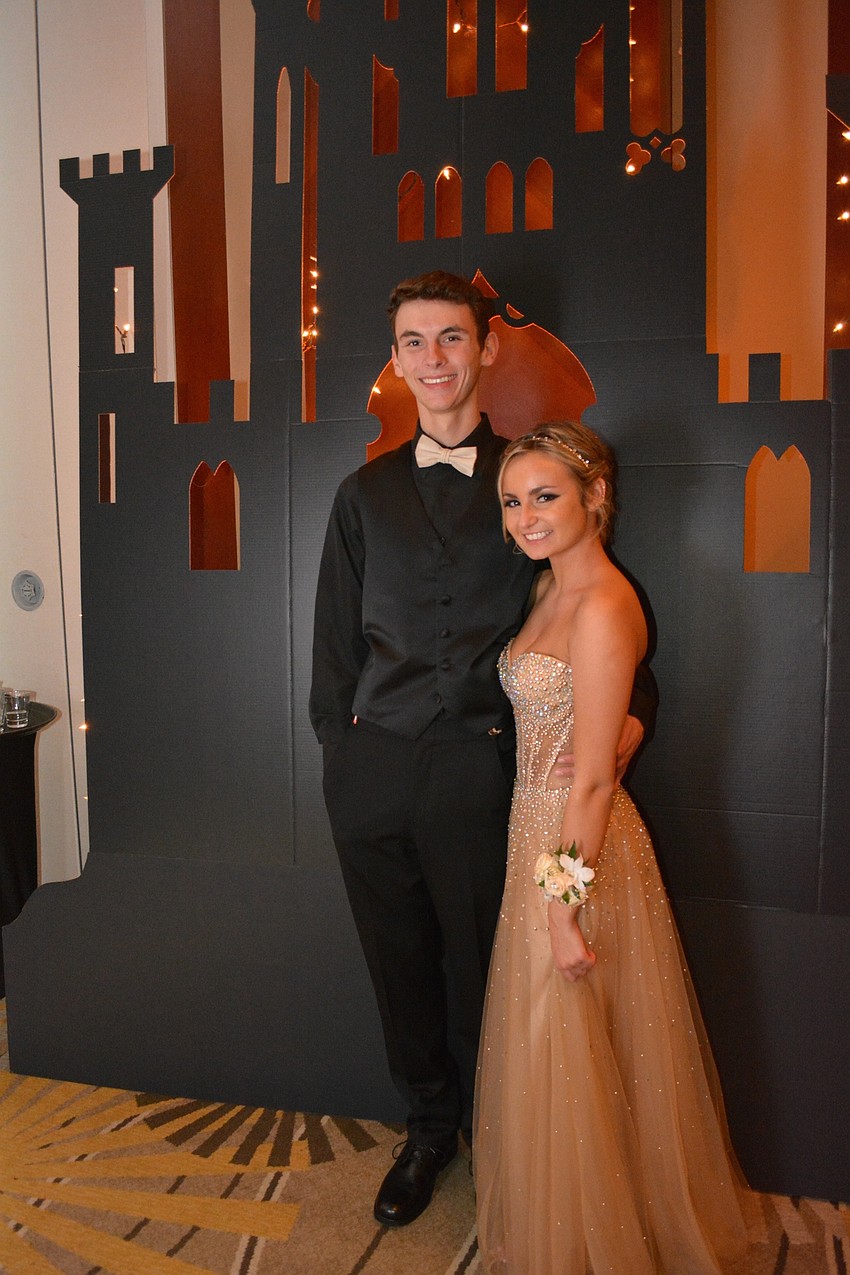 Parker Bradley and Malorie Schuerman pose for a photo.