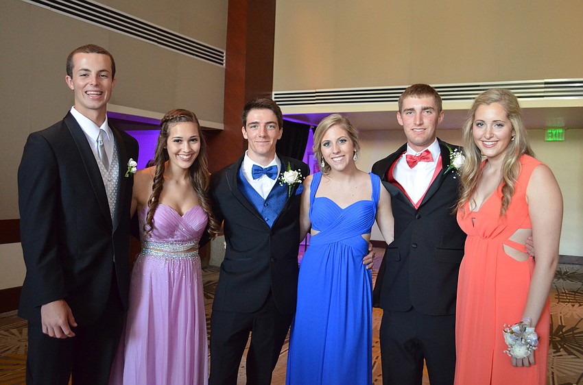 Dominic Caldwell, Jilly Scott, Hunter Brown, Alivia Nolan, Jack Schemmel and Abby Maglich