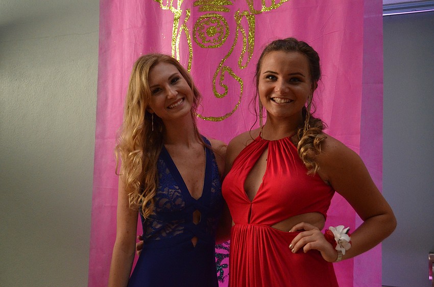 Prom co-chairs Alexis Arden and Margo Schnapf
