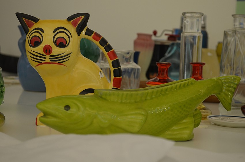 The Modern Show featured staged rooms displaying midcentury furniture and décor.