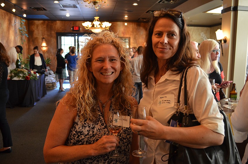 Jennifer Ahearn-Koch and Ania Lenzkolzer