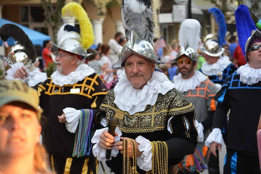 Even an explorer needs a microphone at times.