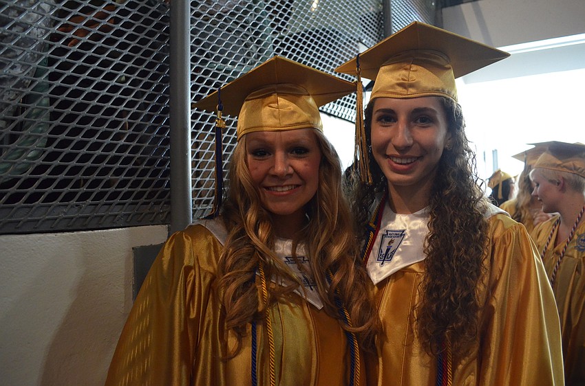 Lexi Williamson and Vada Hammons