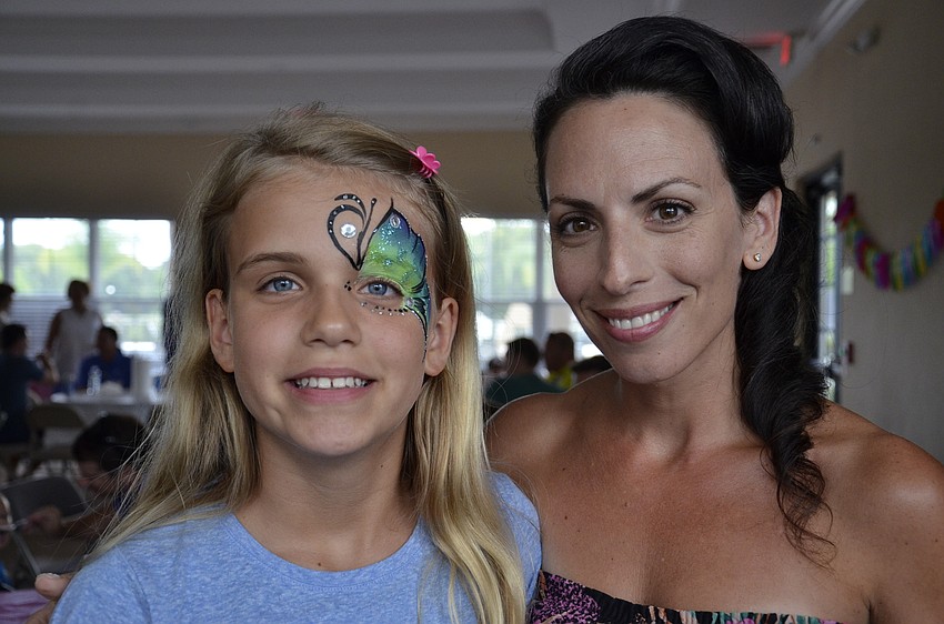 Madison Laschle and mom Desiray