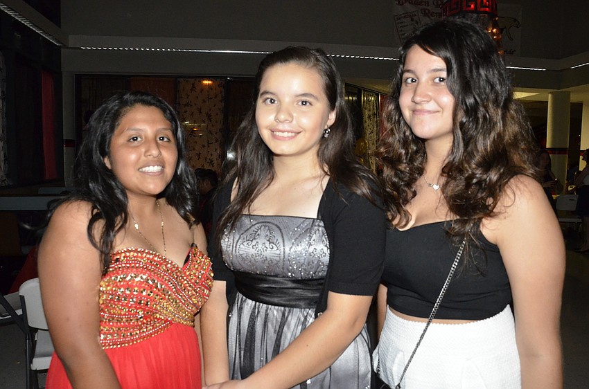 Jacqueline Tepetate, Ana Vazquez and Marina Herrera