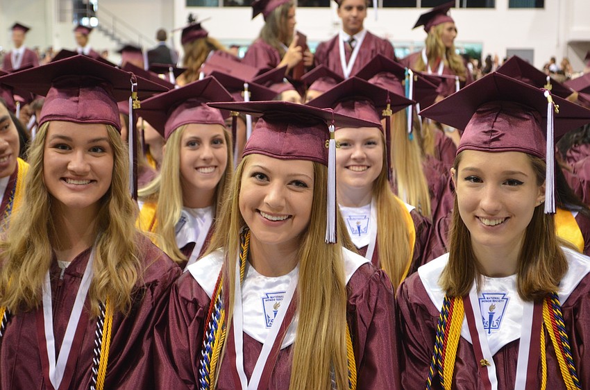 Kaitlin Chapman, Alivia Nolan, Brittany Clark, Rebekah O'Carroll and Magdalena Coca