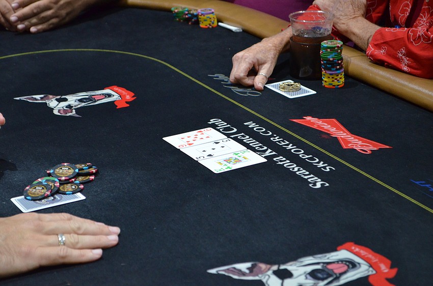 Tables of ten played rounds of poker during the tournament.