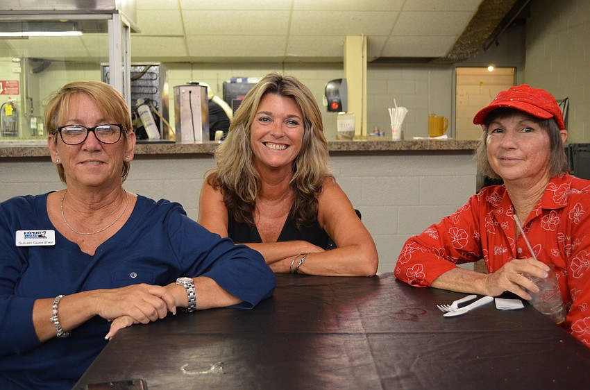 Susan Guenther, Expert Water Removal, SKCC President Ann Frescura and Judy Arnold