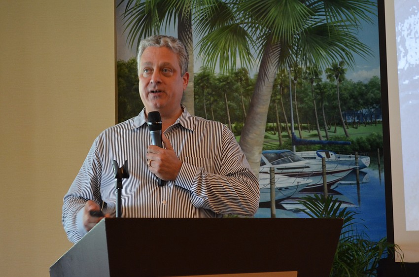 National Weather Service Warning Coordination Meteorologist Dan Noah speaks to the crowd.