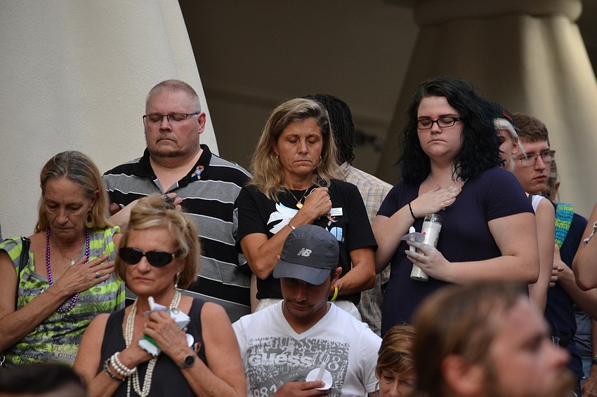 Thousands of supporters packed the steps at Selby Public Library and Five Points Park for the candlelight vigil.
