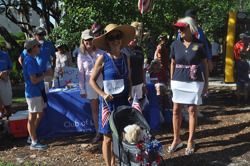 Katherine Stone and shih tzu, Neunie won Best Owner and Dog Combo