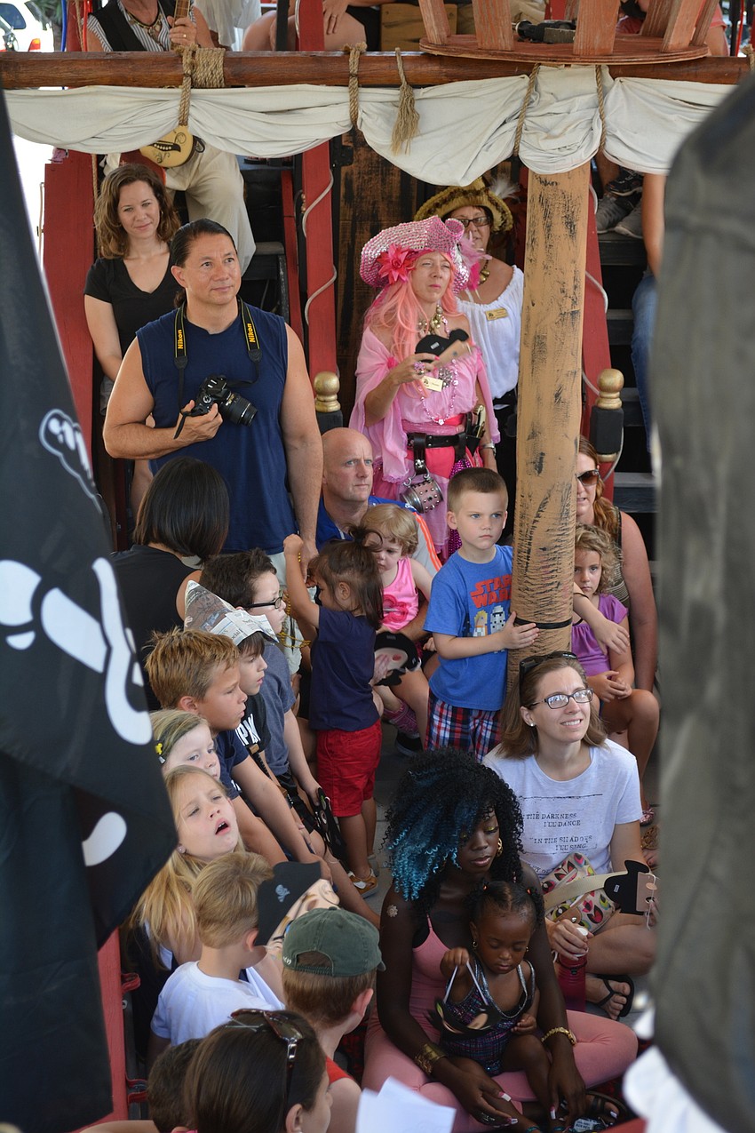 The Anna Maria Island Privateers' vessel was packed with captured children at the Braden River Library.