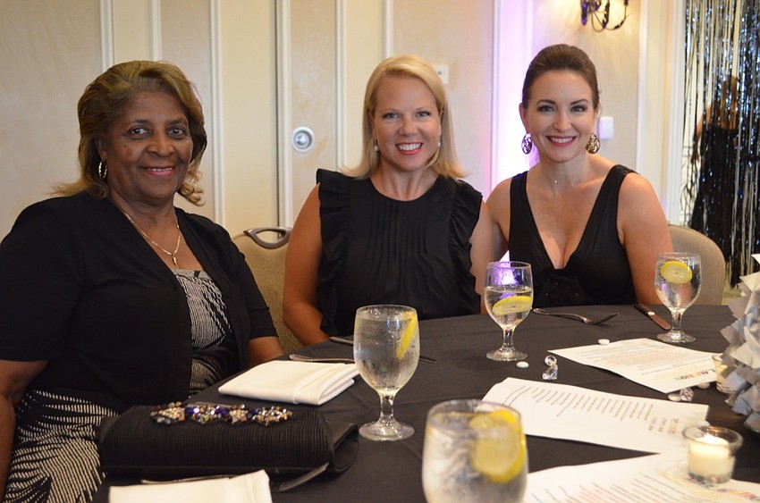 Fannie Dunlap, Miss Florida 1996 Jamie Becker and Miss Florida 1990 Dana Dalton Judge, who performed with her daughter, Chloe Judge.