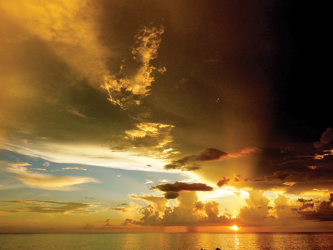 Beth Hill captured this Lido Beach sunset.