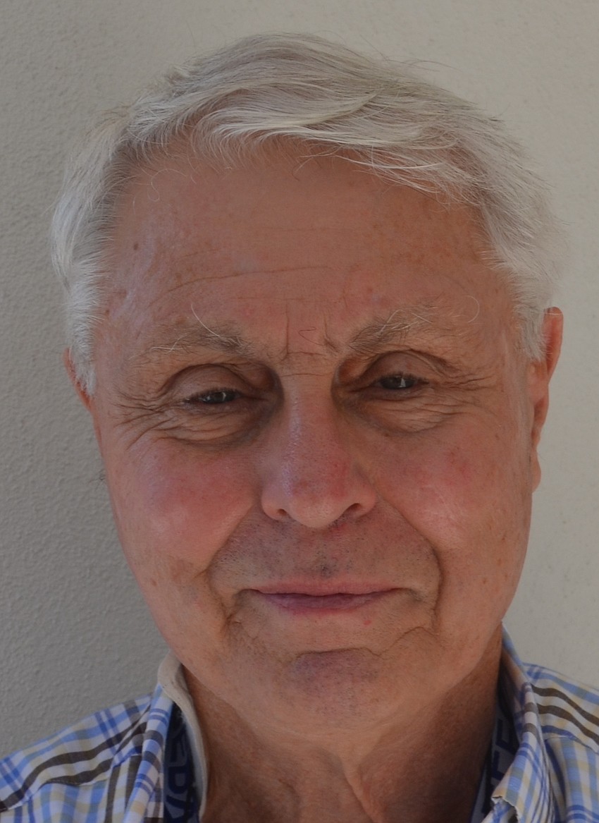 Elections Clerk Dick Robbins