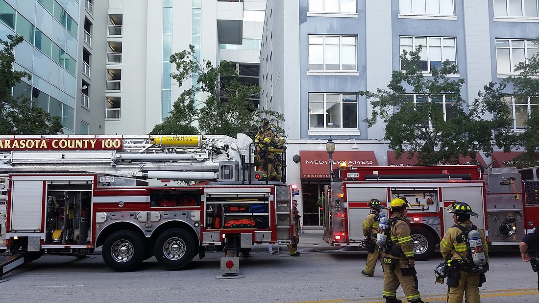 Main Street was closed between Links Avenue and Washington Boulevard between 11:30 a.m. and 12:30 p.m. while emergency crews responded to reports of smoke coming from the roof of the Crisp building at 1970 Main Street.