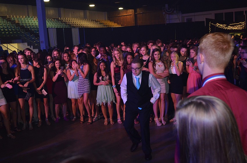 Jakob Dubin breaks it down in an impromptu dance battle.