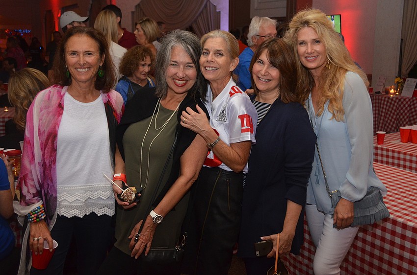 Melissa Delisser, Paula Weisman, Susan Girard, Leslie Malkin and Susan Rakay.