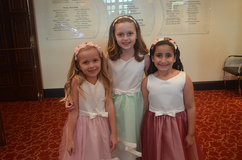 Emma, 7, and Gracie Oldham, 10 with Izzy Amedio, 7
