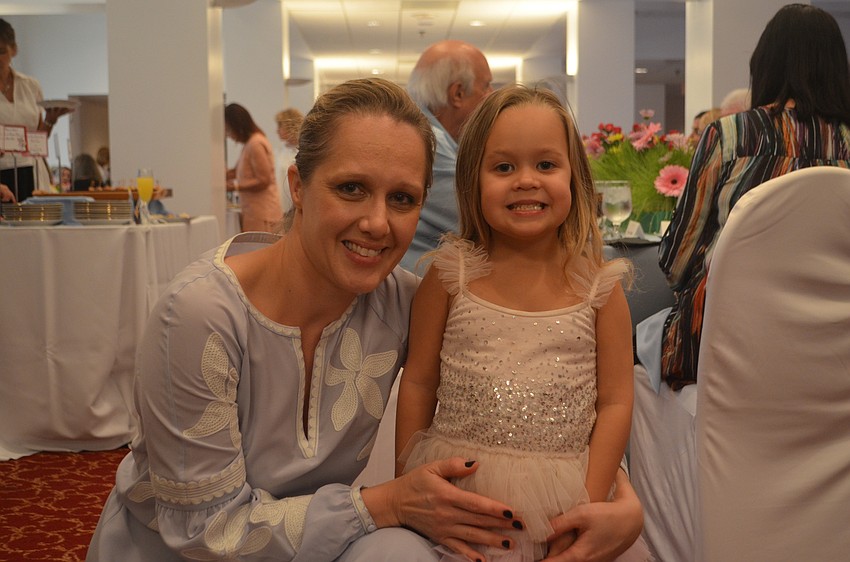 Zsofia and Annalise Long, 3