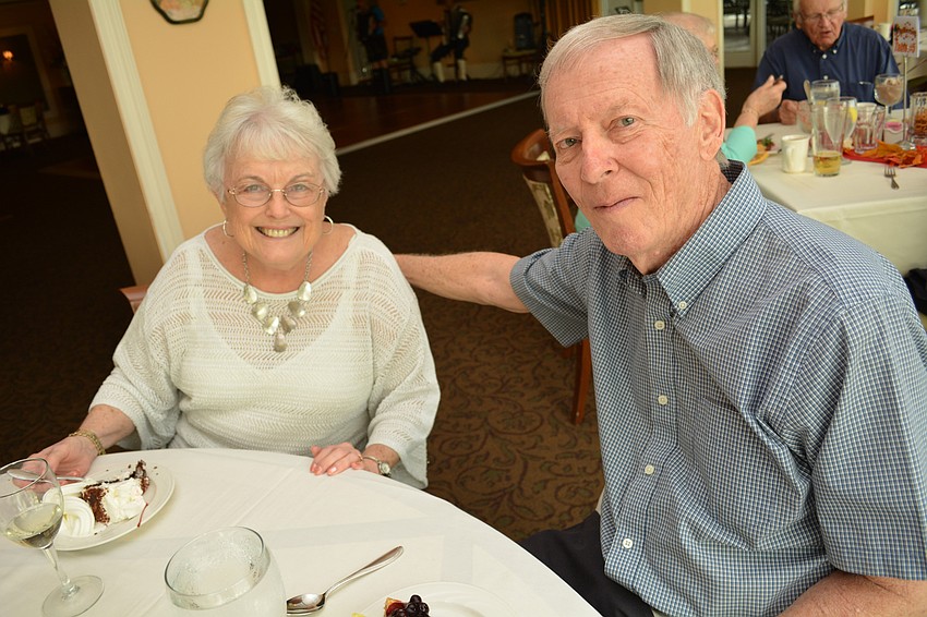 Linda and Bob Lencke get a table by the window.