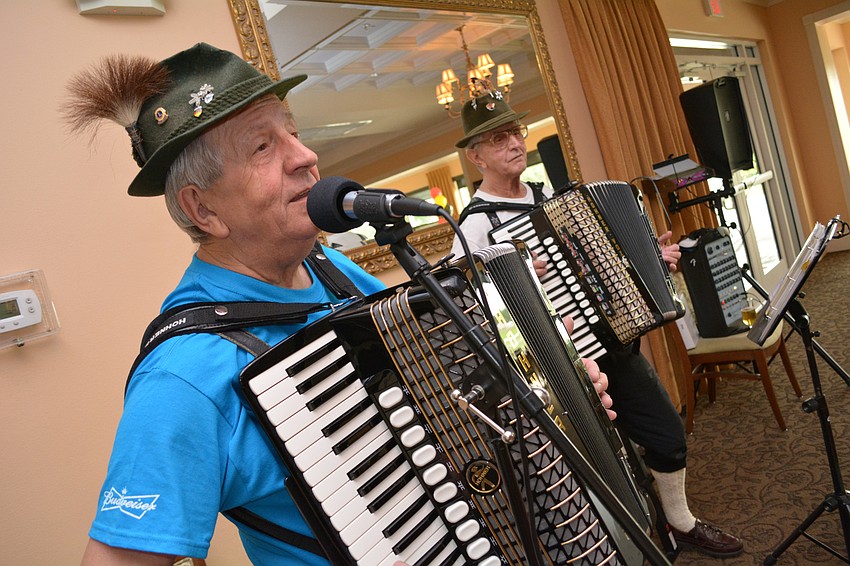 Klement Kackovic and his brother Milan Kackovic, of Lutz, provided the evening's entertainment. Their German duo is known as 