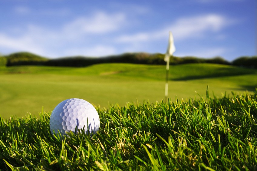 University Park Country Club will be hosting golf clinics throughout October.