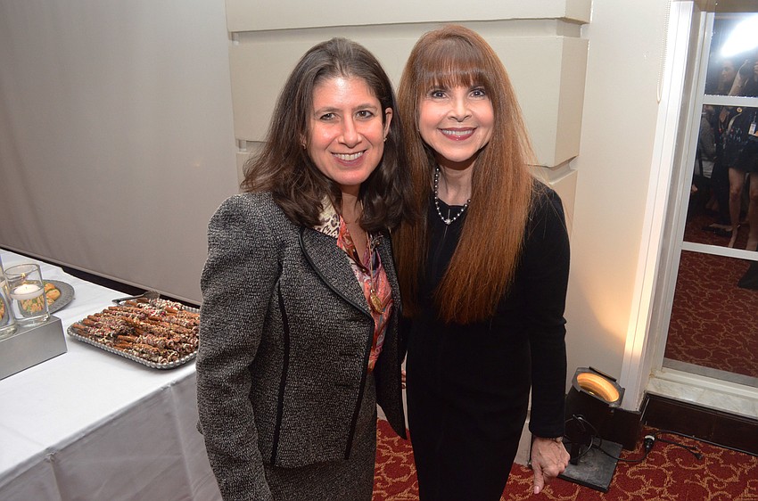 Saralyn Dorrill and Panelist Paulette Pasciuti