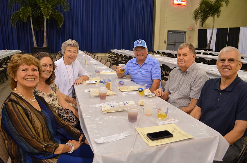 Alice Williams, Barbara Crady, Shirley Schwisow, Bob Crady, Howard Schwisow and Denny Williams
