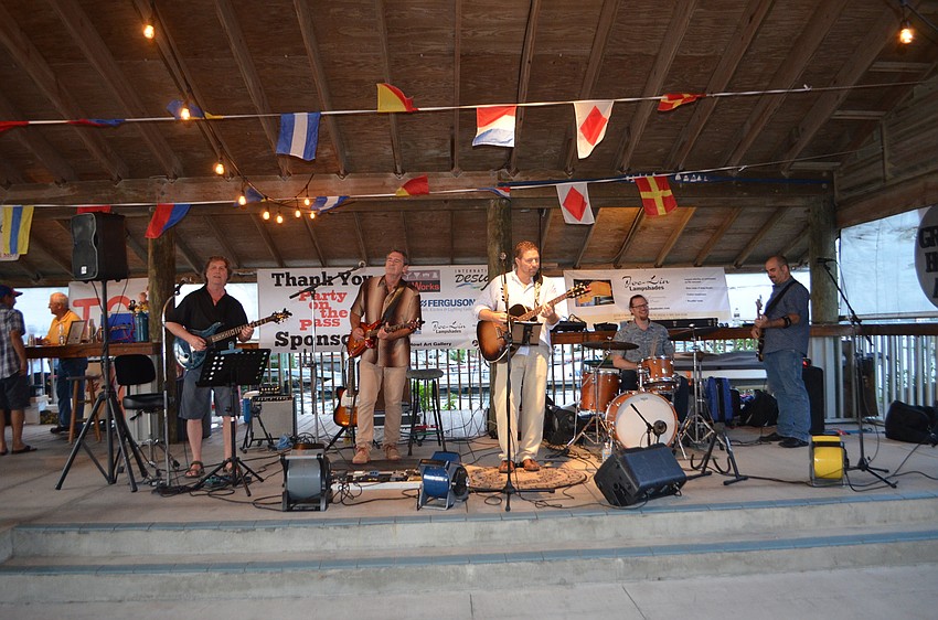 Kettle of Fish provided live music during the Interior Design Society’s 6th annual Party on the Pass on Oct. 15.