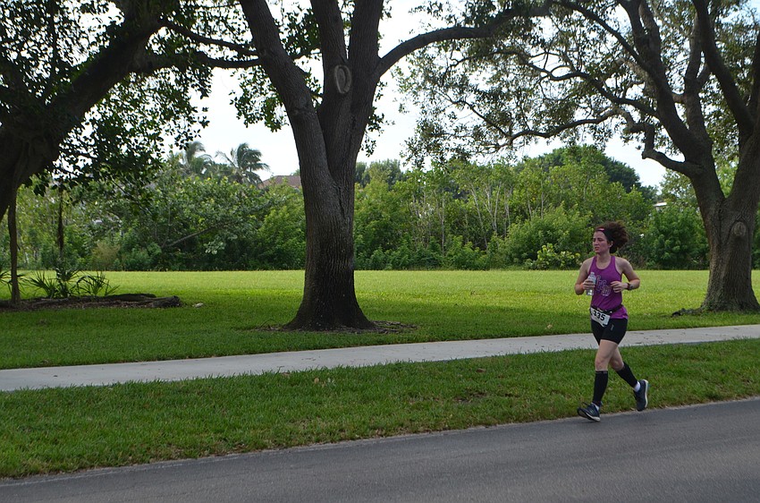 Sarah Smith finished the duathlon sprint in 1:09:52.7.