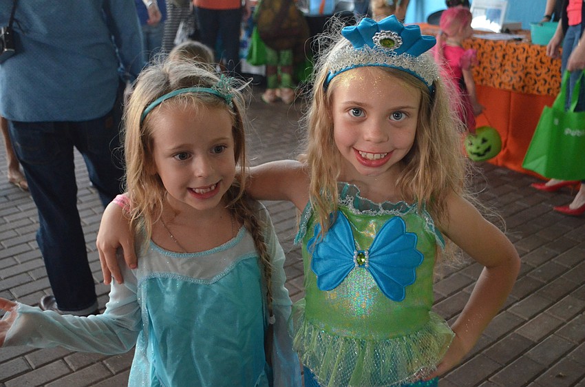 Jessa Winn, 6 and Lauren Taylor-Nock, 7