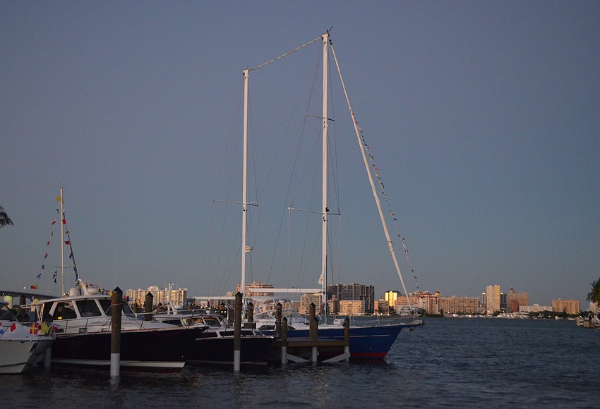 your-observer-photo-bird-key-yacht-club-s-new-marina-boasts-48-boat