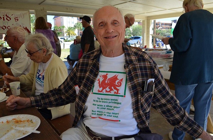 Bob Ferrell wore his shirt to show Welsh heritage pride.