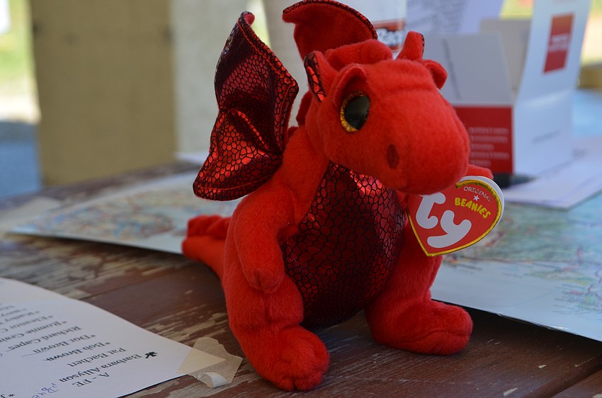 Red dragon details were worked into the event.