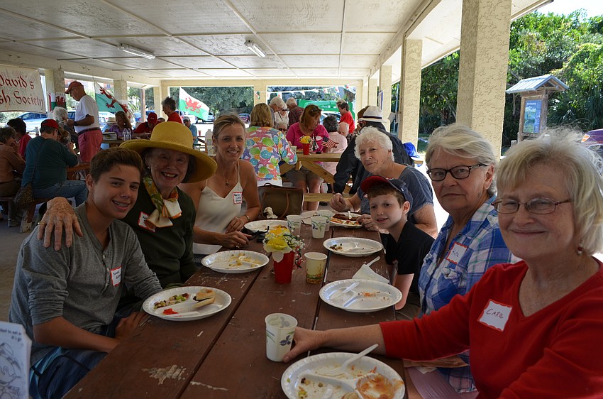 Samuel Griffith, Ann Lanier, Kate Griffith, Pattie Lanier, Benjamin Griffith, Kate Prugh and Carol Hagglund