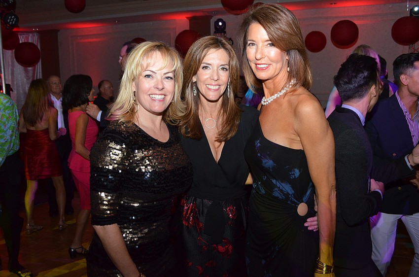 Co-Chairwomen Susan Malloy Jones, Jackie Rogers and Penny Hill