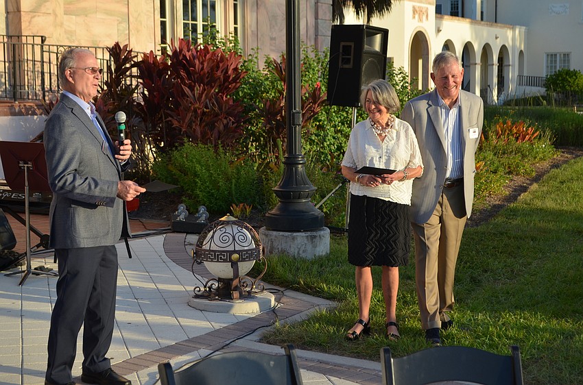 Larry Haspel, president of Asolo Rep board of directors, introduces major donors Mary Lou and Edward Winnick.