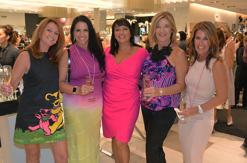 Karin Leereveld, Christina Bonilla, Fabiola Beckmann, Laura Leeming and Chris McKee