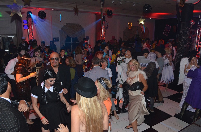 Attendees hit the dancefloor.