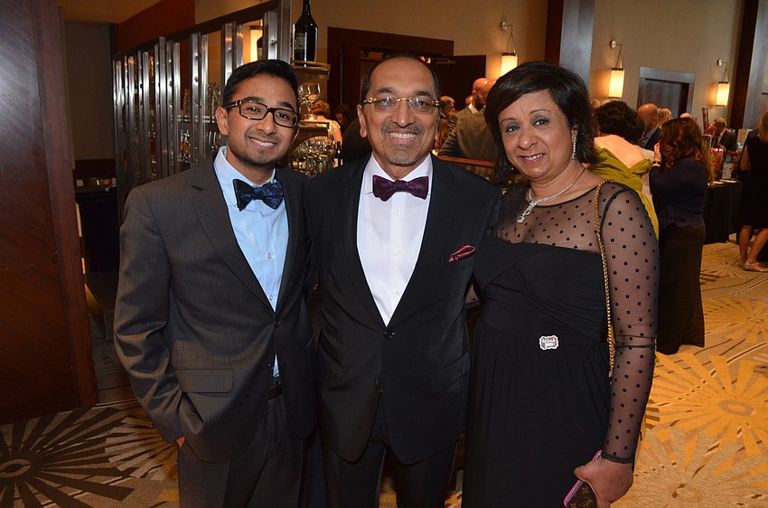 Kuna, Rajesh and Ranjana Agrawal.