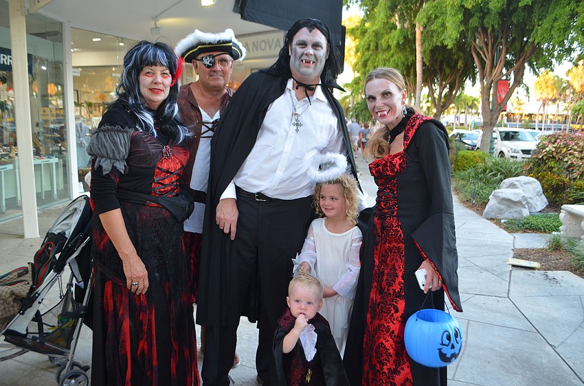 Norma, John, Geoff, Presley, 4, Jasper, 1 and Tavia Kasten. Presley didn’t want to be a vampire like everyone else, so she dressed up as an angel.