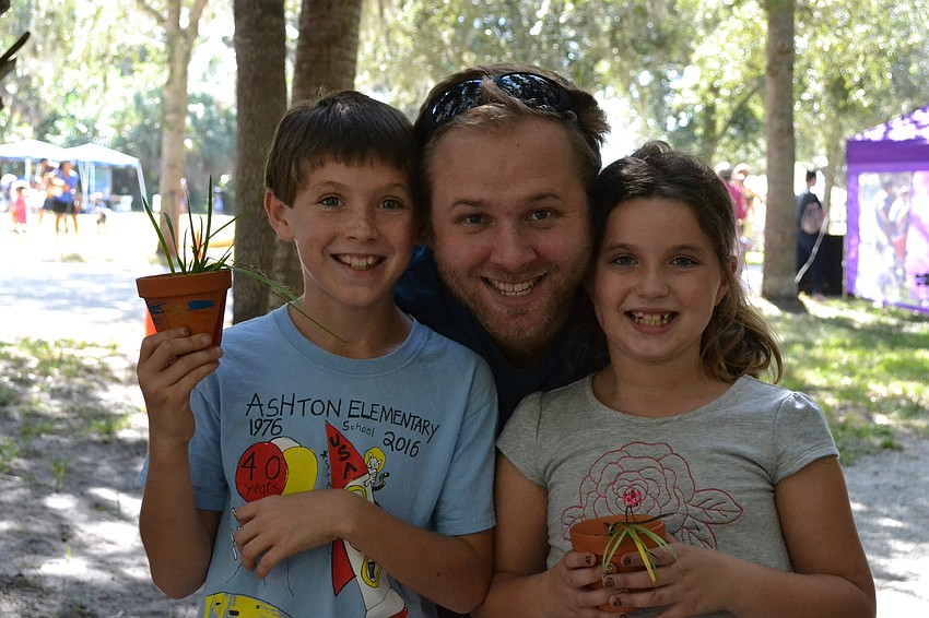 Darien, Jeff and Kayla Christensen