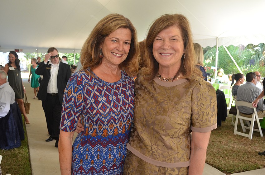 Claudia Cardillo and Sophia Wisniewska, chancellor at USF St. Petersburg